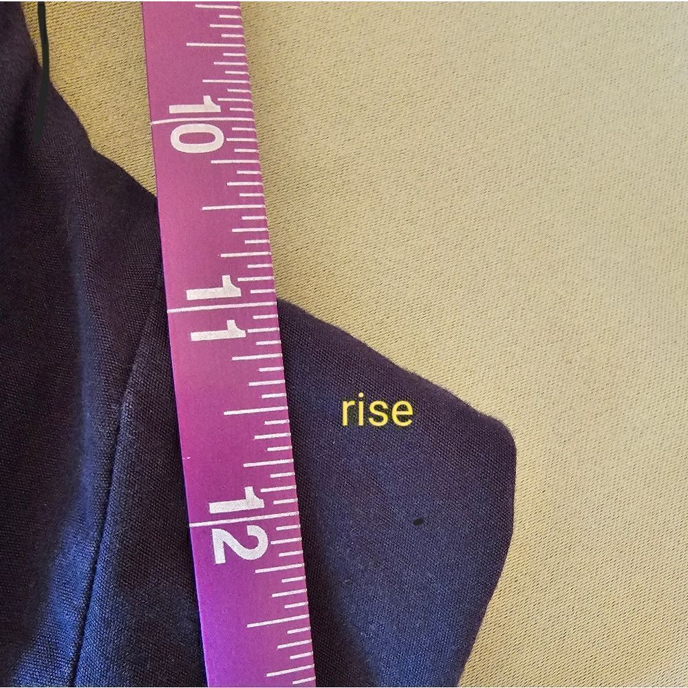 Chap's Capris- #CAP3 - Picture 10 of 11